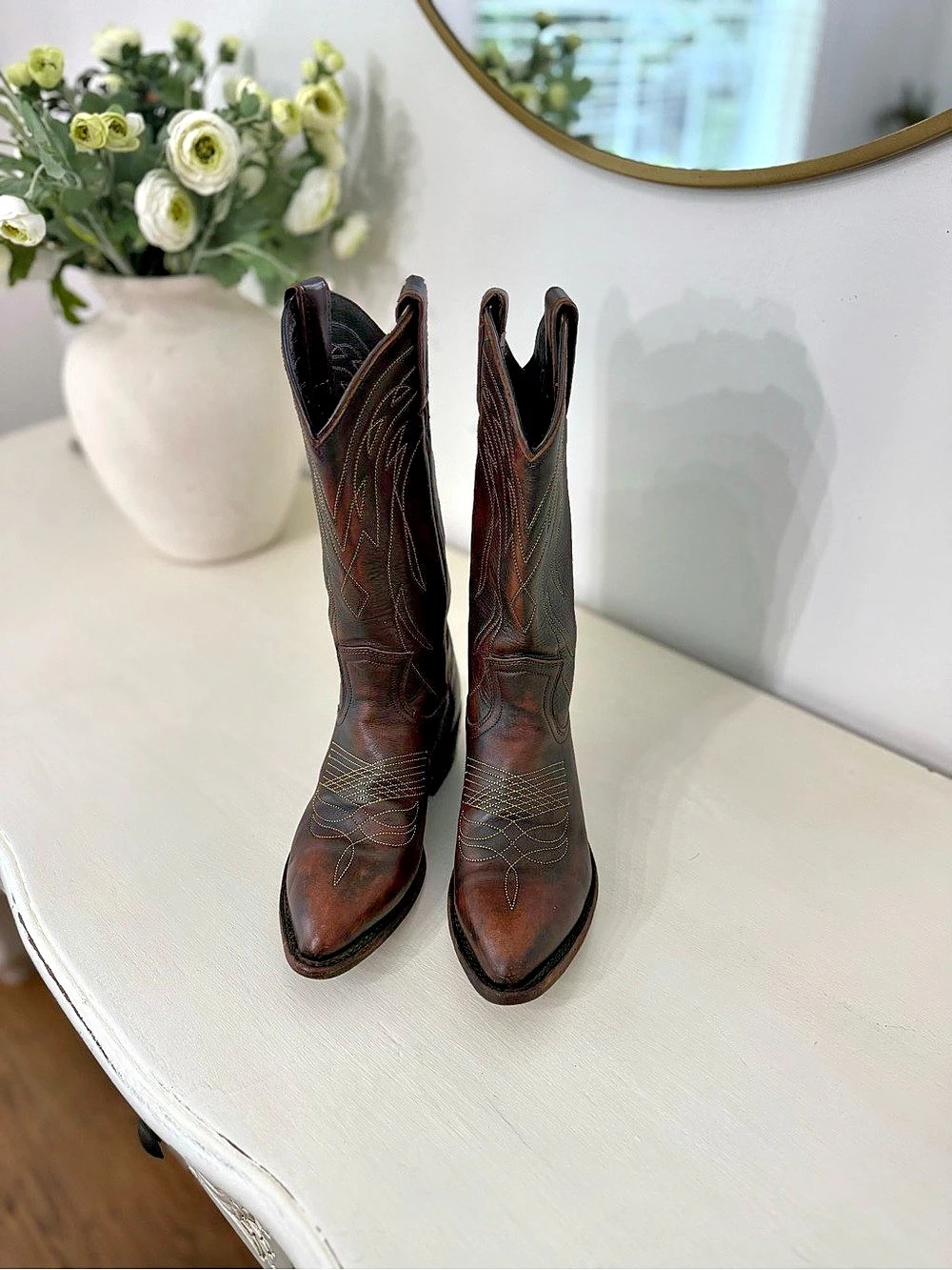 FRYE Brown Western Boots